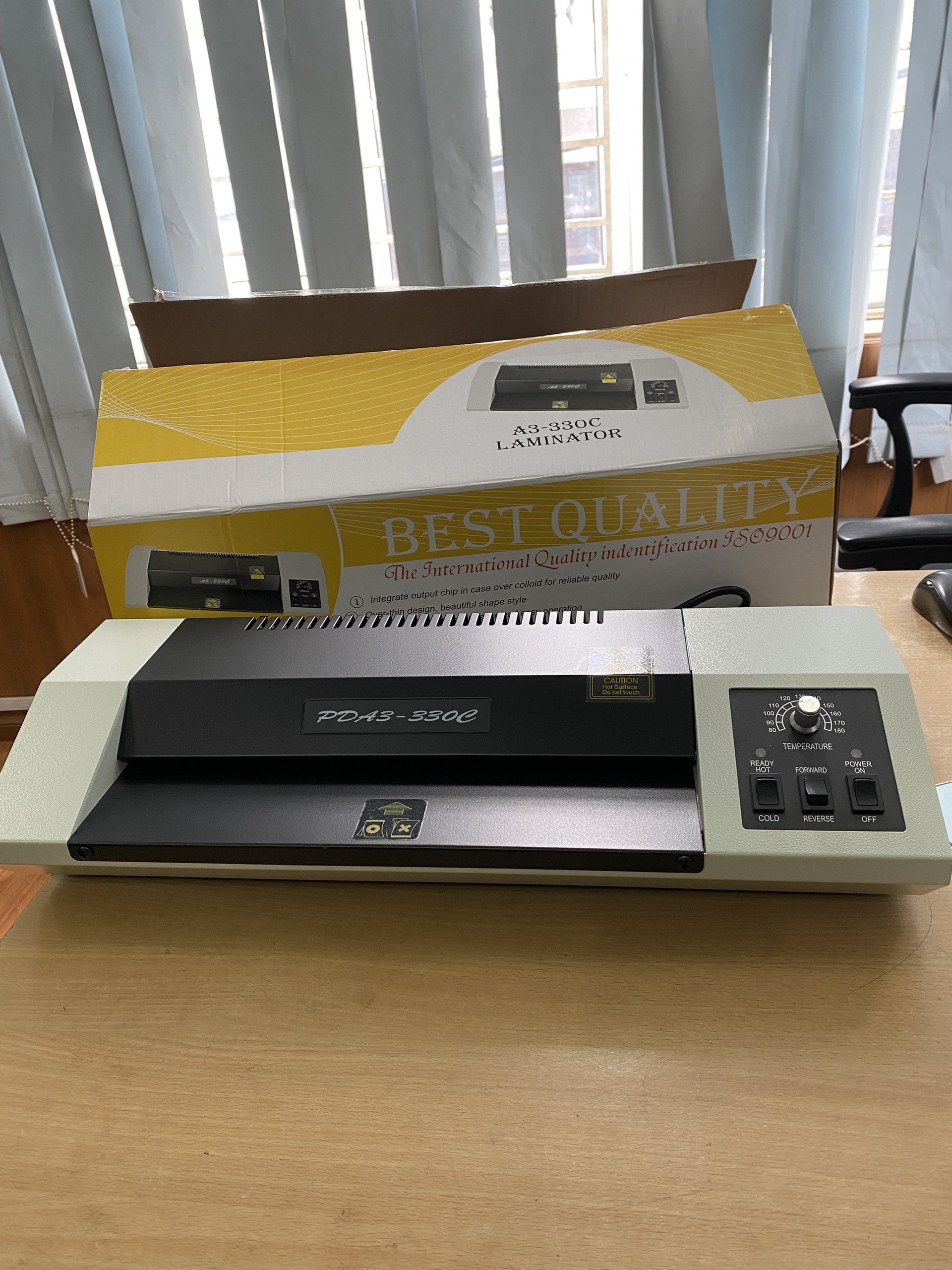 Máy ép Plastic Laminator A3-330C