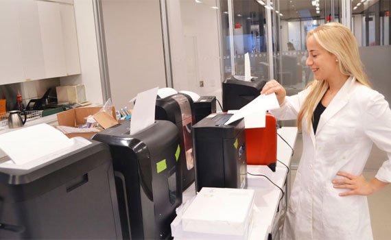 Cách lựa chọn máy hủy tài liệu giúp cắt giảm thời gian không cần thiết